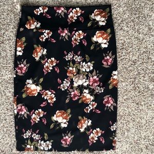 LuLaRoe Cassie Pencil Skirt